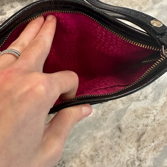 2 PIECES stunning Kate Spade ♠️ tote and mini - Picture 5 of 8